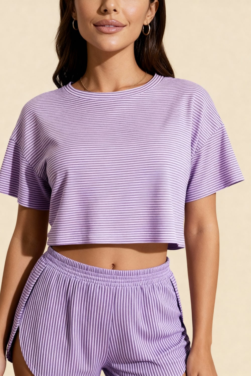Zestaw szortów z rozcięciami i crop top Carmen