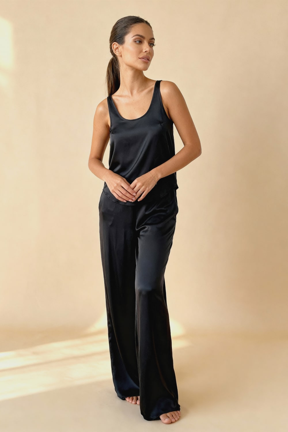 Szatynowe piżamy Edena